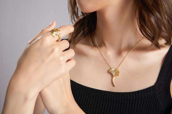 Viviory Jewelry: A Growing Trend In Affordable Luxurious